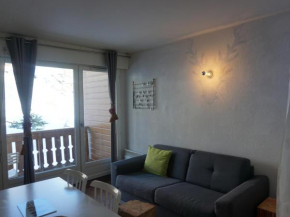Studio cabine 4 pers proche pistes et commerces - FR-1-636-152